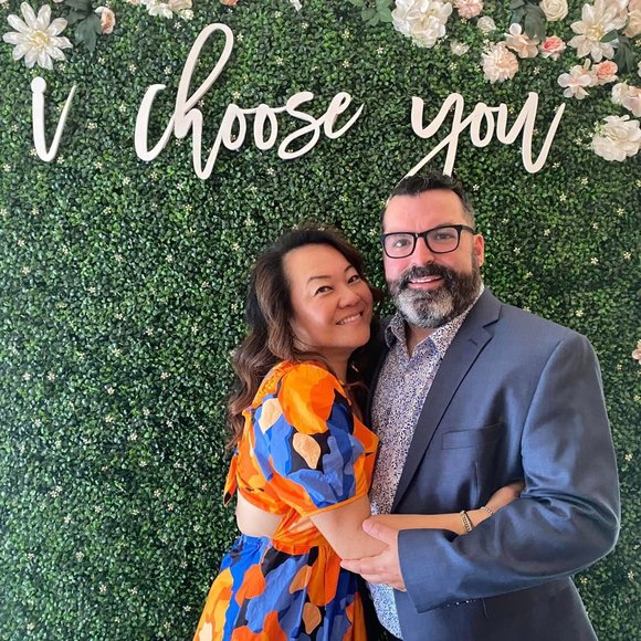 Hi I'm Martin G. from Toronto, Ontario Canada - Picture 2 of 6